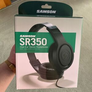 NIB Samson SR350 headphones